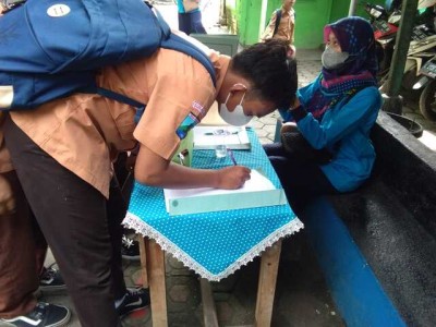 BISNIS DAY